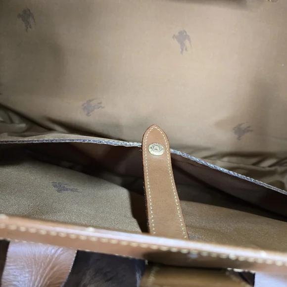 Burberry Haymarket Gentleman Doctor Style Boston Travel  Bag-Vintage EUC-COA - Picture 15 of 16